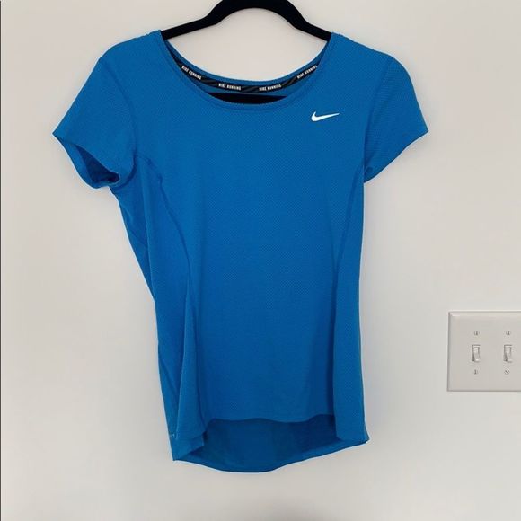 Nike Tops - Nike Running Shirt ⭐️
